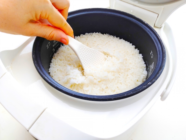 炊飯器